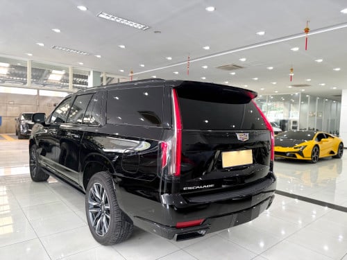 Cadillac Escalade ESV 2022 V8/6.2L