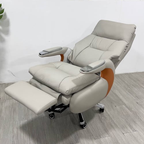 Chair boss