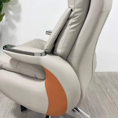 Chair boss