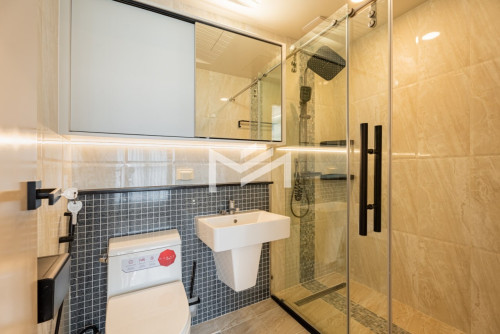 Condo De Castle Royal BKK1 unit 3Bedroom for rent