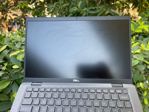 Dell Latitude 7420 i5 ជំនាន់ទី11 មួយទឹកស្អាត (Grade A)