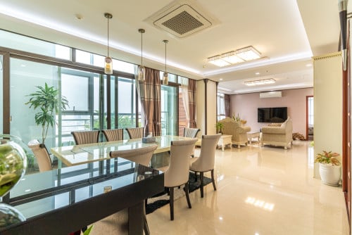 DUPLEX 4 Bedroom Penthouse for Rent in BKK1