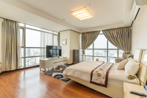 DUPLEX 4 Bedroom Penthouse for Rent in BKK1