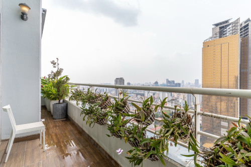 DUPLEX 4 Bedroom Penthouse for Rent in BKK1
