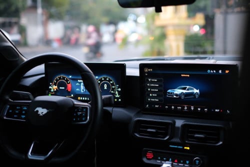 FORD MUSTANG 2024 full option ក្រដាសពន្ធ