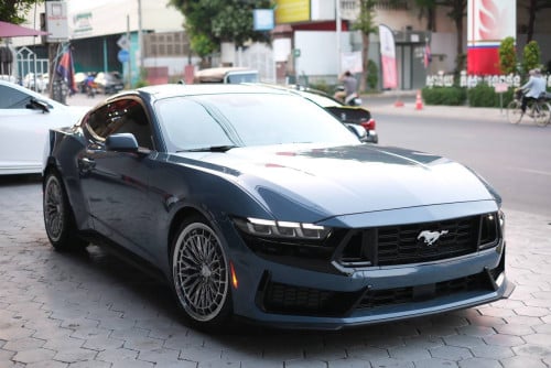 FORD MUSTANG 2024 full option ក្រដាសពន្ធ