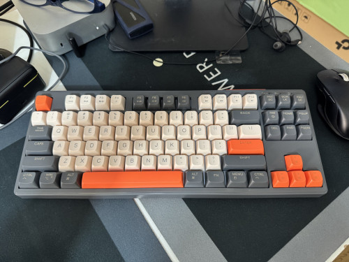 FreeWolf Bluetooth + Wireless 2.4G Keyboard