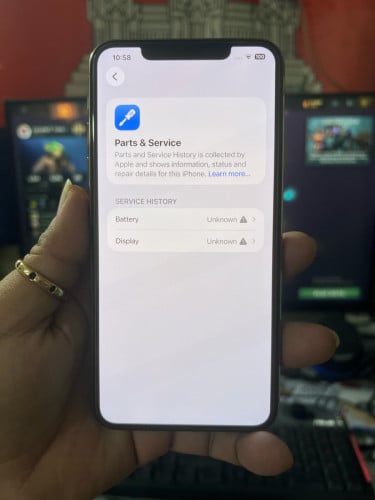 iPhone 11 Pro Max / 256g / មានស្កេន / អេក្រង់ហ្សុីន លក់តំលៃក្រោមក្រោមទីផ្សារ 215$ ដាច់