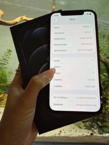 iPhone 12Pro 512G 99% full box 360$