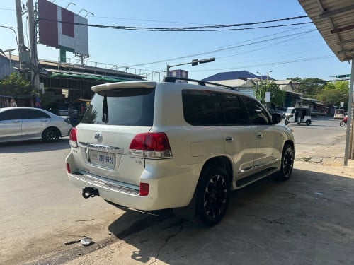 Land Cruiser 010 សំនុំស្រីុន