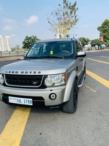 LAND ROVER DISCOVERY4(បង់រំលស់)