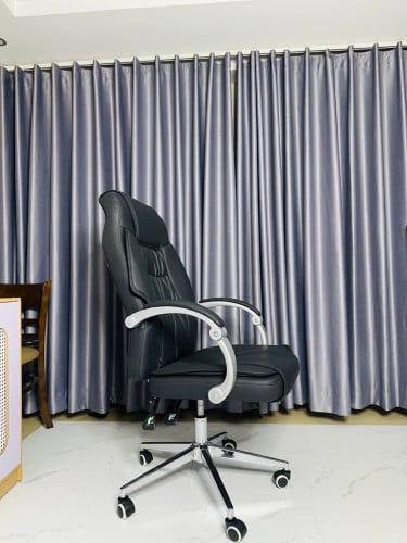 Leather chair office available in stock