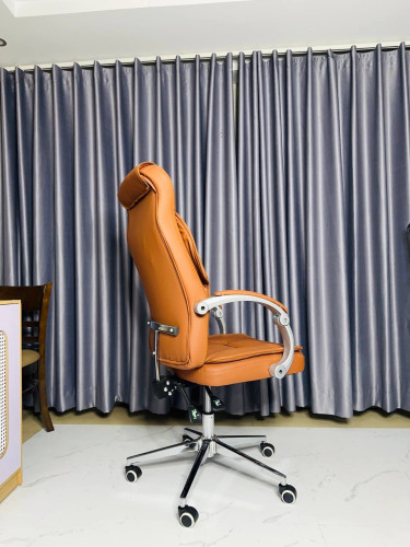 Leather chair office available in stock