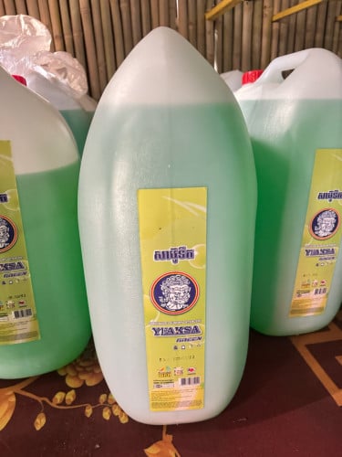 Liquid detergent 29 liters
