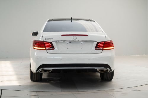 Mercedes benz E200 coupe
