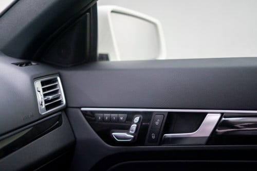 Mercedes benz E200 coupe