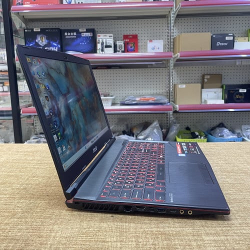 MSI MS-16P5