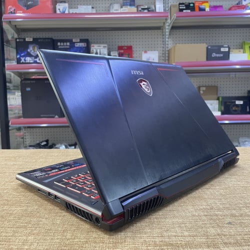 MSI MS-16P5