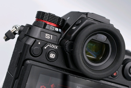 Panasonic LUMIX S1 Body