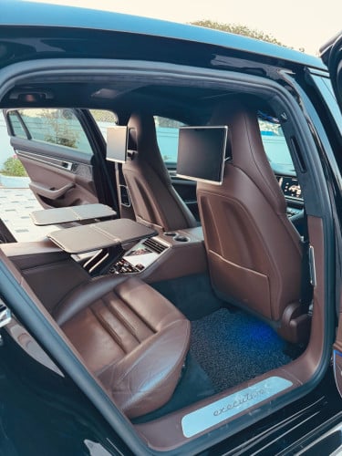 Porsche Panamera 4S Excutive 2.9 មាសុីនជំនាន់ថ្មី