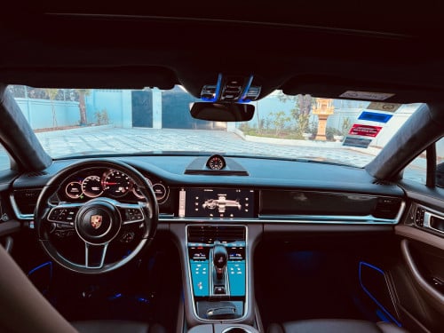 Porsche Panamera 4S Excutive 2.9 មាសុីនជំនាន់ថ្មី