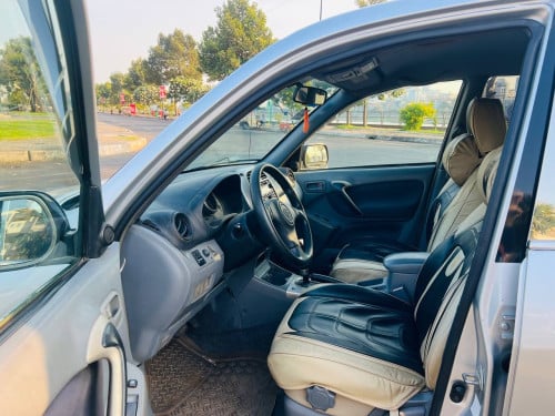 RAV4 01 pong 1(បង់រំលស់)