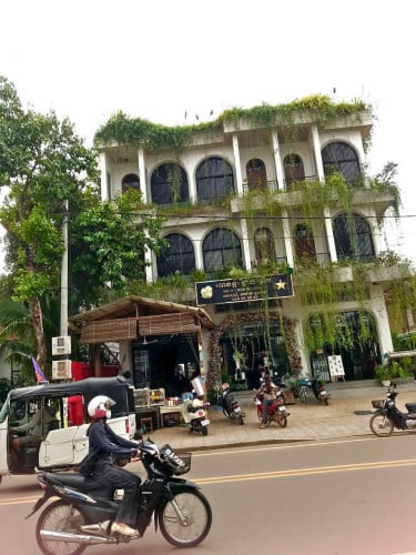 Shophouse for Rent in Krong Siem Reap, close to Royal Residence