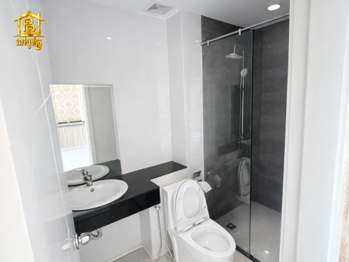 Studio Room for Rent or Sale – Chaktomuk Cityview Condominium 💰 Rent: $200/month