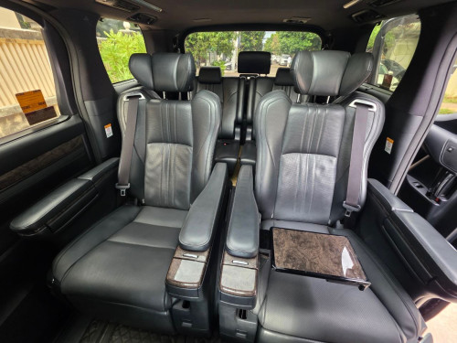 Toyota Alphat year 2019 (Spec Russia) V6 ឆ្វេងសីន