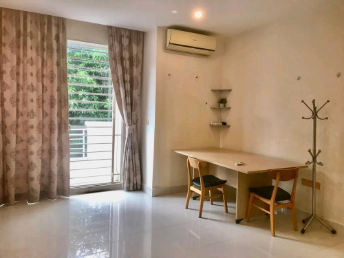 Twins Villa For Rent / Borey Peng Huoth Bueng Snor