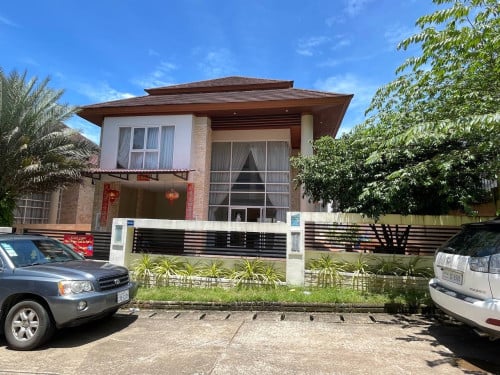 Villa in Sihanouk Ville For Rent