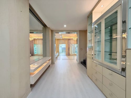 Western-Twin Villa 4 Bedrooms for RENT near AEON Mall 2_Sen Sok