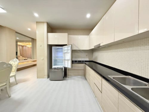 Western-Twin Villa 4 Bedrooms for RENT near AEON Mall 2_Sen Sok