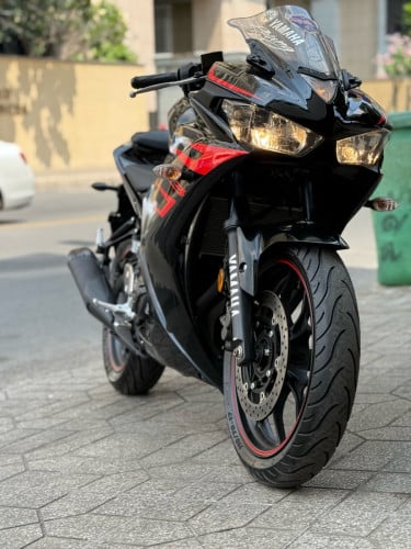 Yamaha R3