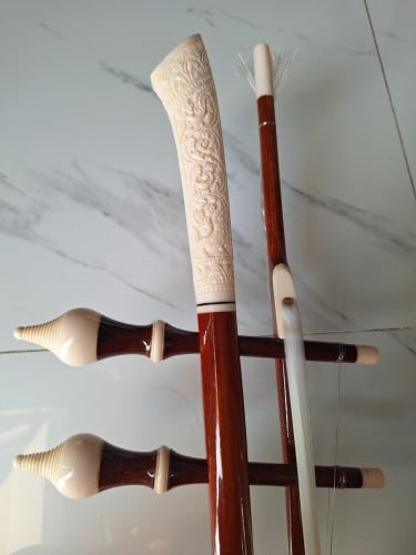 ទ្រសោឈើក្រញូងឈាមមាន់