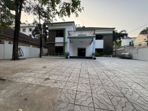 ផ្ទះសម្រាប់ជួល