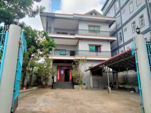 ផ្ទះសម្រាប់ជួល