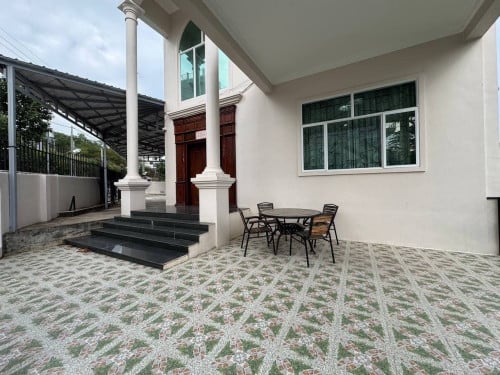 ផ្ទះសម្រាប់ជួល