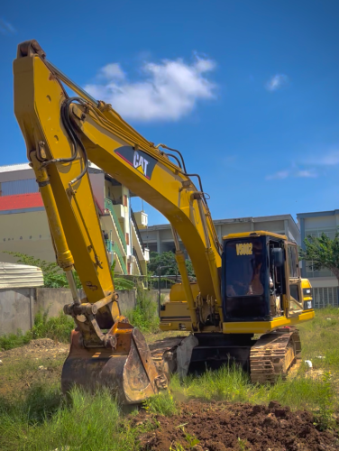 សេវាកម្ម ជួល អេស្ការ Cat 320 挖掘机月租