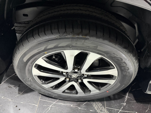 លក់​ 019 Full option Grand turning V6 សាំង​ ម្ចាស់ដេីម​ផ្ទាល់​ ថ្នាំ​សុីនមួយជុំ​ទាំងកាង