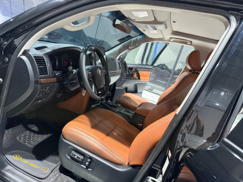 លក់​ 019 Full option Grand turning V6 សាំង​ ម្ចាស់ដេីម​ផ្ទាល់​ ថ្នាំ​សុីនមួយជុំ​ទាំងកាង