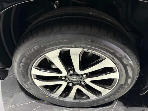 លក់​ 019 Full option Grand turning V6 សាំង​ ម្ចាស់ដេីម​ផ្ទាល់​ ថ្នាំ​សុីនមួយជុំ​ទាំងកាង
