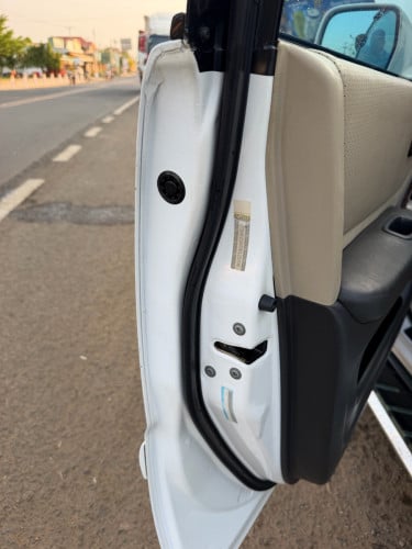 ឆ្នាំ03 ប៉ុង2 V6 ស្អាតលំដាប់មេឡាន
