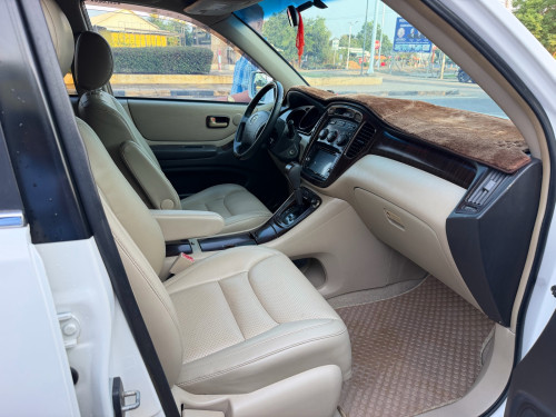 ឆ្នាំ03 ប៉ុង2 V6 ស្អាតលំដាប់មេឡាន