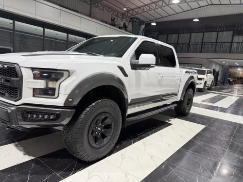 លក់​ F-150 Raptor 018 full option ថ្នាំ​សុីនមួយជុំ​ ម្ចាស់ដេីម​ផ្ទាល់​