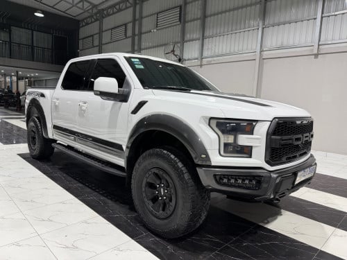 លក់​ F-150 Raptor 018 full option ថ្នាំ​សុីនមួយជុំ​ ម្ចាស់ដេីម​ផ្ទាល់​