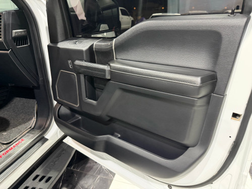 លក់​ F-150 Raptor 018 full option ថ្នាំ​សុីនមួយជុំ​ ម្ចាស់ដេីម​ផ្ទាល់​
