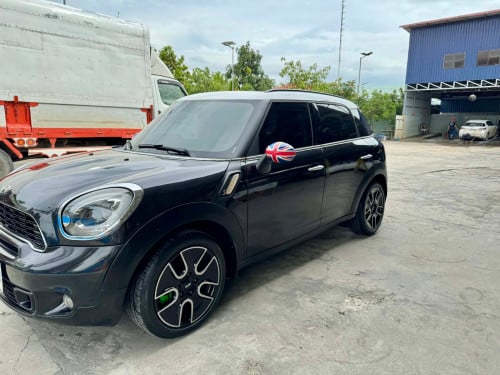 ឡានលក់បន្ទាន់ អត់ពន្ធ mini Cooper sport s 2011