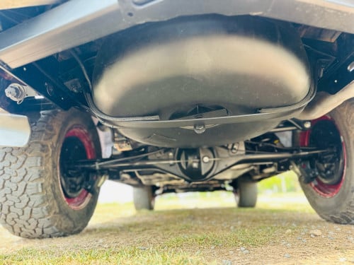 ឡានលក់លេងOff Roadហើយស្រេចសាំងហ្គាសមាសុីនមាសុីនប្រអប់លេខតាន់កាប់ពីតាស់អេមឆ្នាំ1996សុំណុំតំលៃ7900$ចចារ