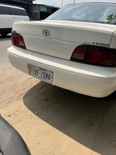 ឡានលក់toyota Camry 95